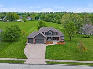 615 Horizon Pkwy, Raymore, MO 64083