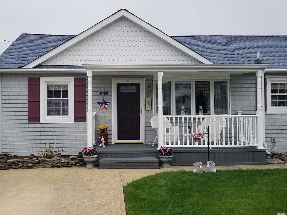 1st image of 628 Evelyn Ave