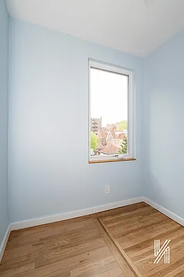 Rented by Compass | media 14