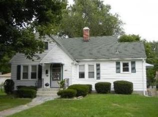 1579 Wood St, Crete, IL 60417