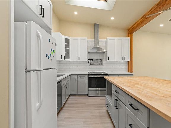 5th image of 116 S First St