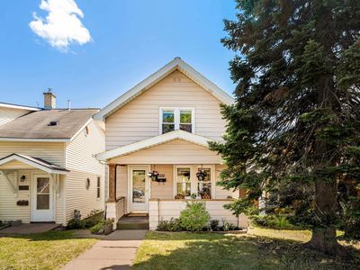 1212 E 11th St, Duluth, MN, 55805
