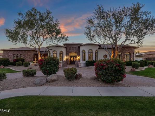 6928 S STAR Drive, Gilbert, AZ 85298