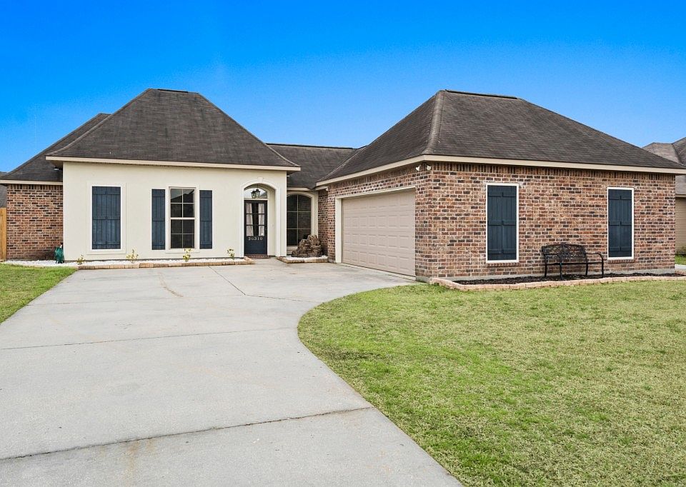 1st image of 28310 Lake Sabine Dr