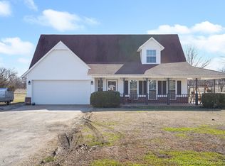 10542 E Sageeyah Rd, Claremore, OK 74017
