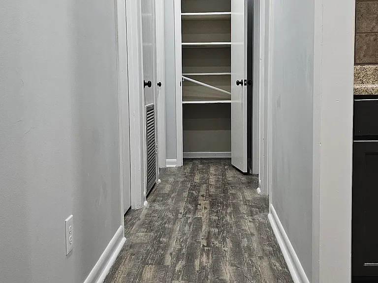 605 Melbourne Dr — Photo 28