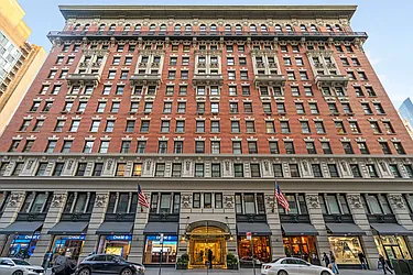 Rented by Level Group