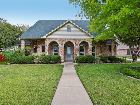 6324 Canyon Trl, Lake Worth, TX 76135