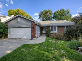 17024 Shirley St, Omaha, NE 68130