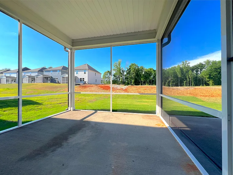 728 Denberg Ln — Photo 25