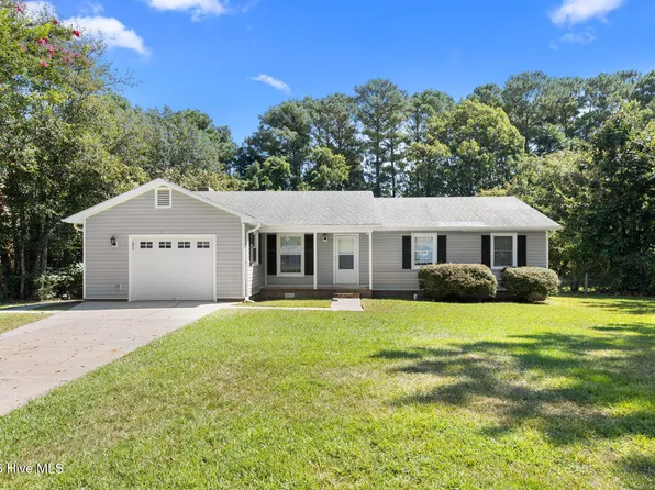 420 Pine Valley Road, Jacksonville, NC 28546