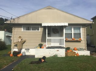 813 W 5th St, Lewistown, PA 17044