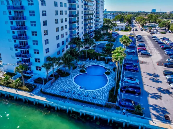 7501 E Treasure Dr APT 6H, North Bay Village, FL 33141