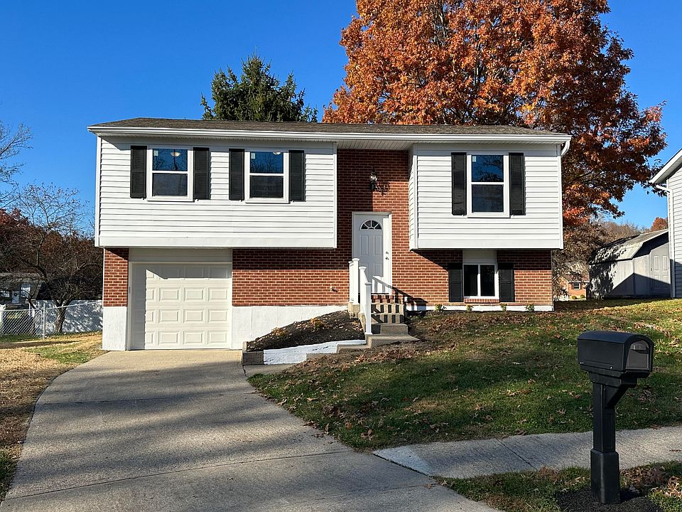 1st image of 22 Maplewood Ct