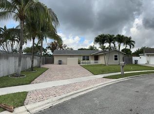 18460 Tapadero Ter, Boca Raton, FL 33496