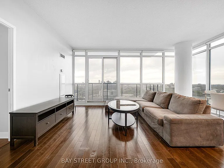 121 McMahon Dr #2708 — Photo 16