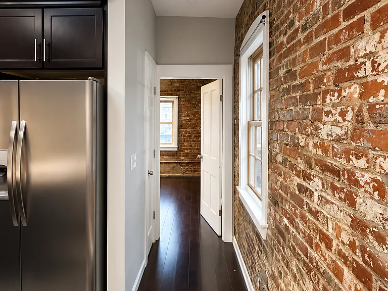2030 W 25th St #203 — Photo 15