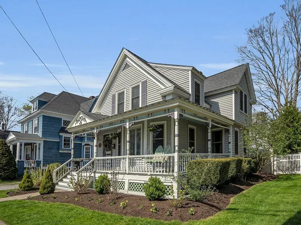 31 Church St, Westborough, MA 01581