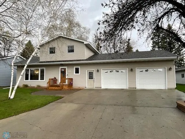 272 Wegener Dr, Breckenridge, MN 56520