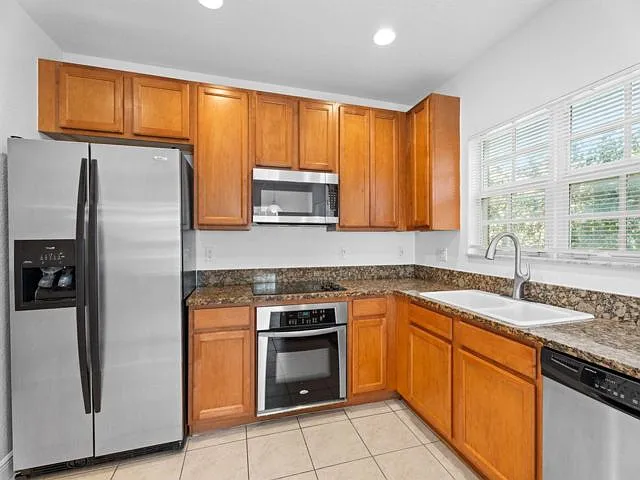601 S Federal Hwy #34 — Photo 17