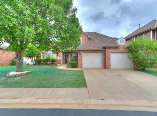 16516 Covington Mnr, Edmond, OK 73003