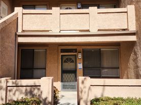 5722 E Stillwater Ave, Orange, CA