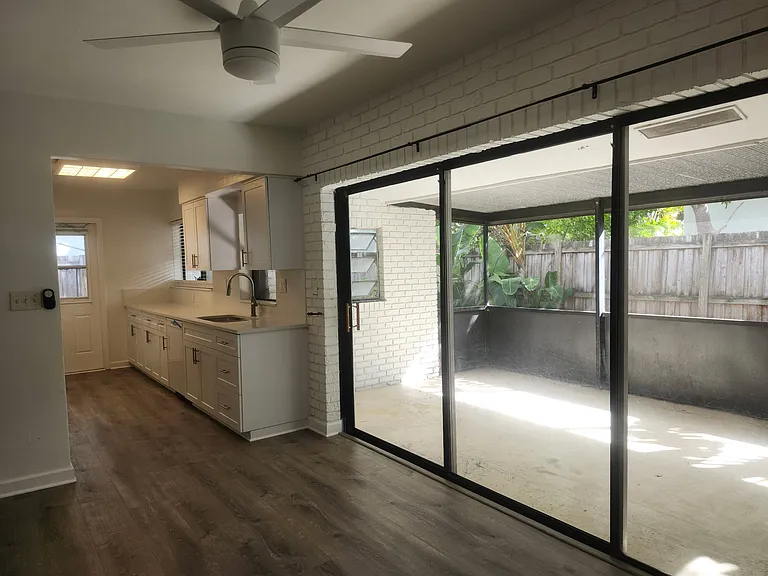 816 SW 14th Ave — Photo 15