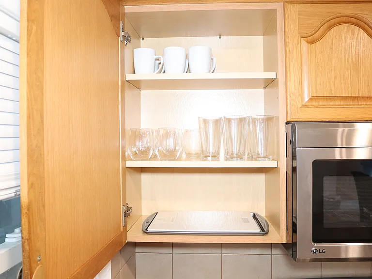 455 Pavonia Ave #2C — Photo 33