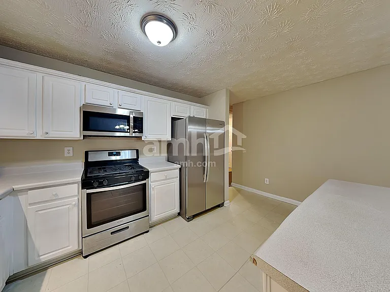 3801 Bogan Mill Rd — Photo 4