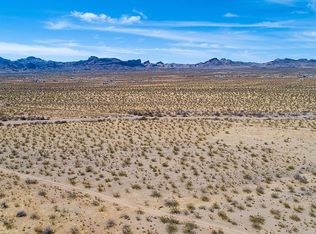 7656 Abrigo Rd, Golden Valley, AZ 86413