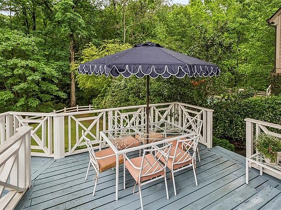 4th image of 2988 Rockingham Dr NW