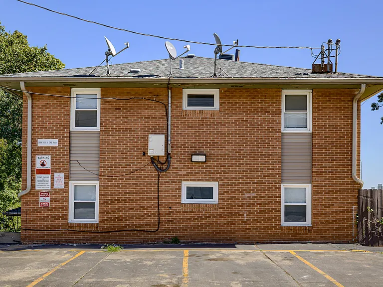 1008 S 29th St #3 — Photo 19