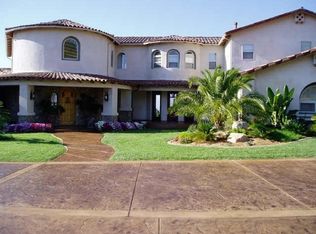 1805 Corre Camino Way, Vista, CA 92084