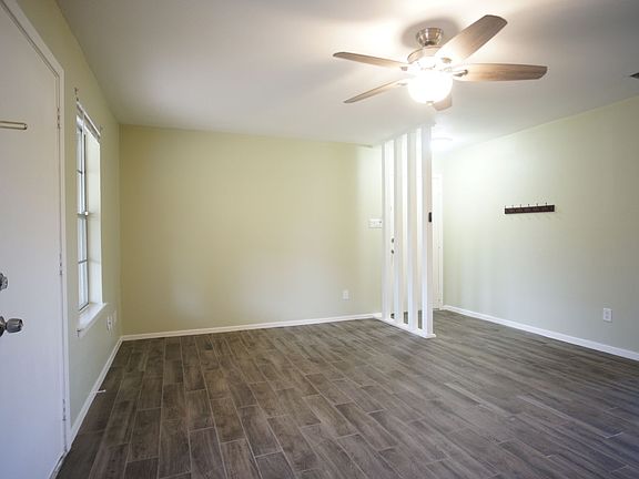 2nd image of 12725 Dakota Ln #B
