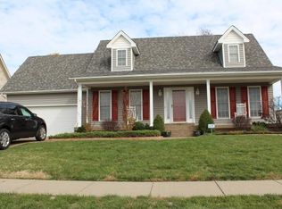13202 Lavenia Ln, Louisville, KY 40272