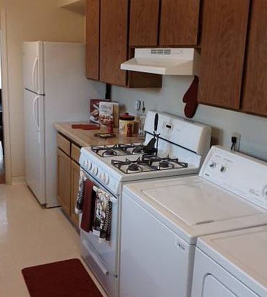 Model Interior Kitchen