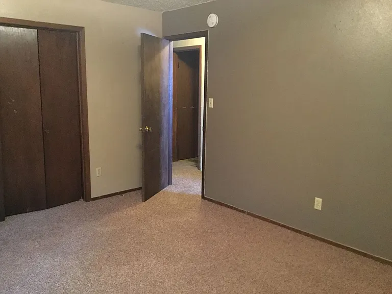 1132 Tiffany Pl — Photo 5