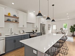 101 Glenwood Rd #101, Somerville, MA 02145