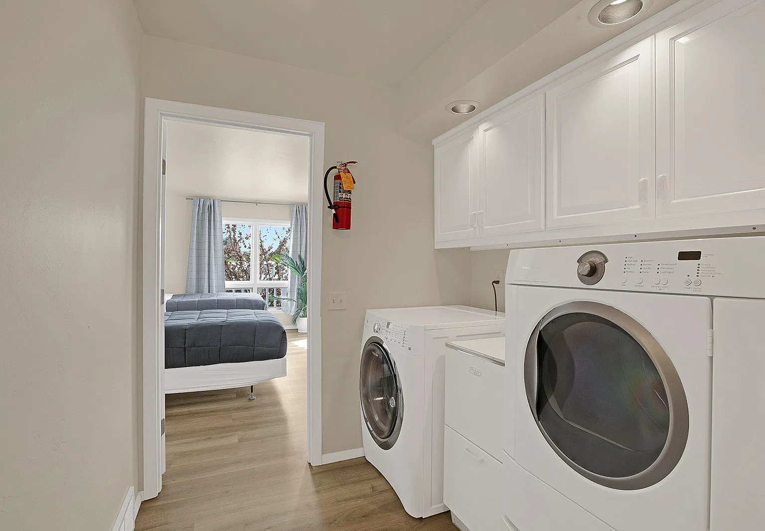3 bed, 1600 sqft, $1,950 — Photo 3