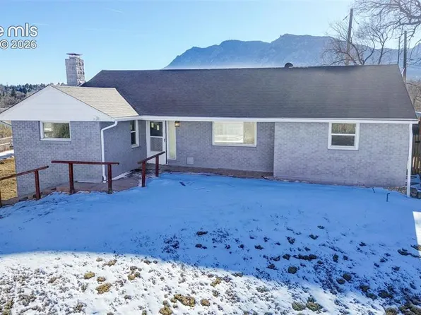 1606 Navajo Cir, Colorado Springs, CO 80905
