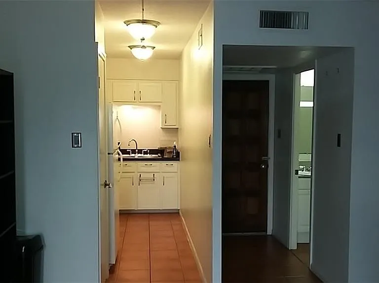1418 Beech Ave #42 — Photo 9