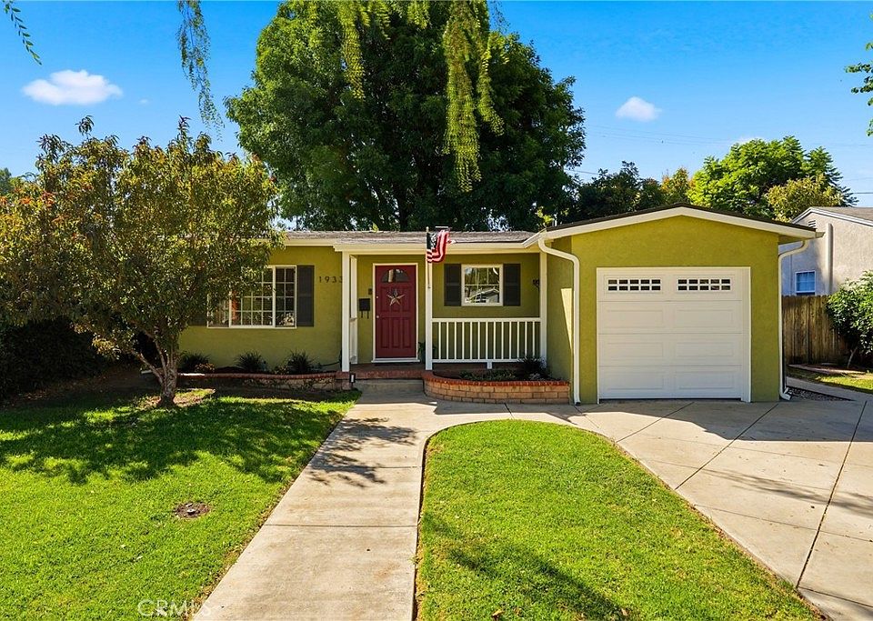 1st image of 1933 W Jacaranda Pl