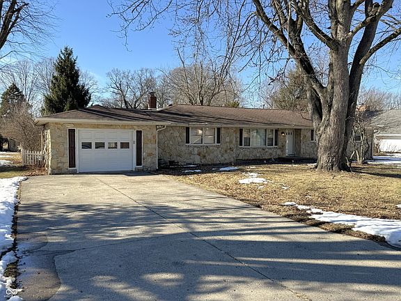 2nd image of 1213 Durham Dr