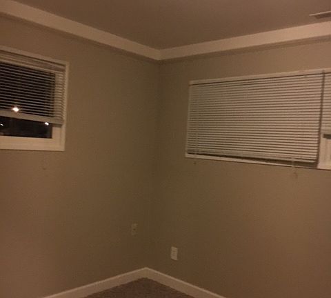 5th image of 240 Brandt St