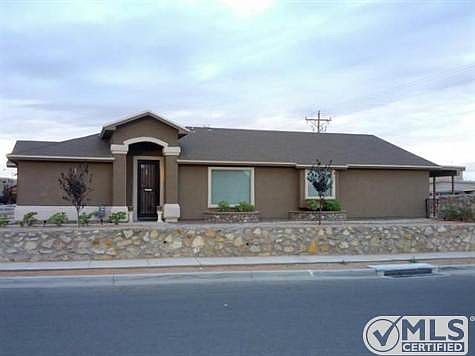 3rd image of 3144 Sarina Cir