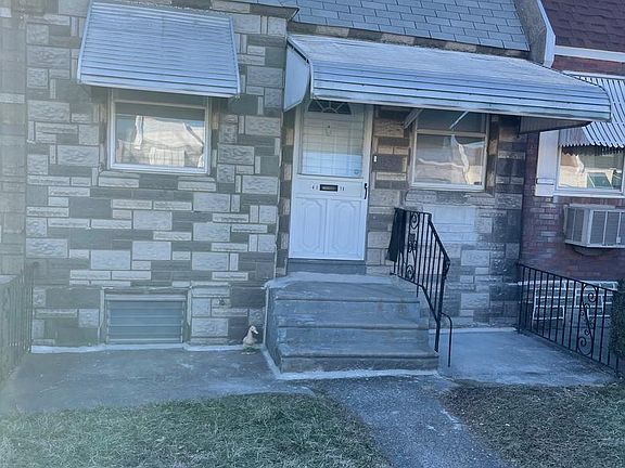 2nd image of 4118 Lawndale St