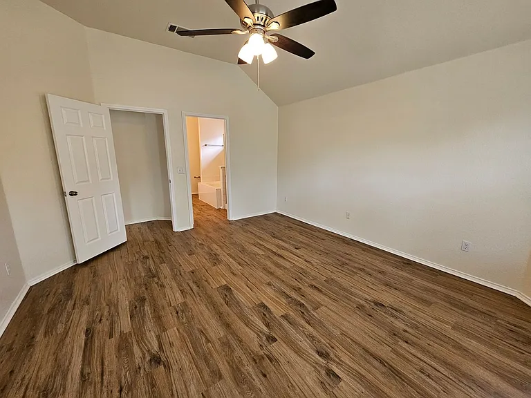 4320 Palmdale Dr — Photo 36
