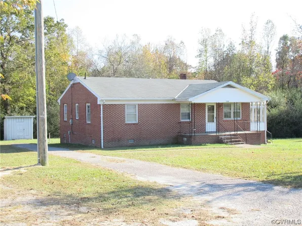 2769 Sussex Dr, Emporia, VA 23847