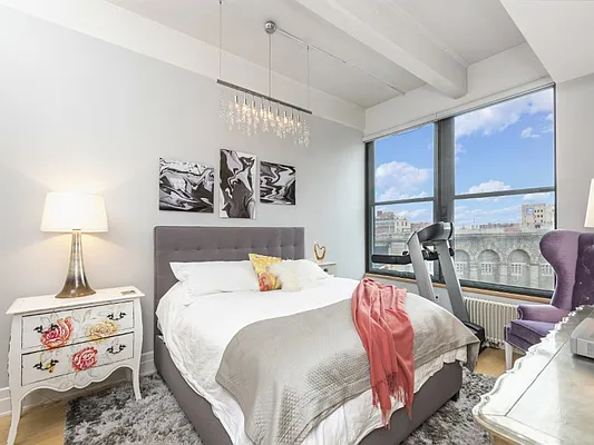 Sold by Sotheby's International Realty | media 4