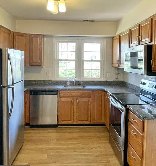 6918 Lodestone Ct — Photo 6